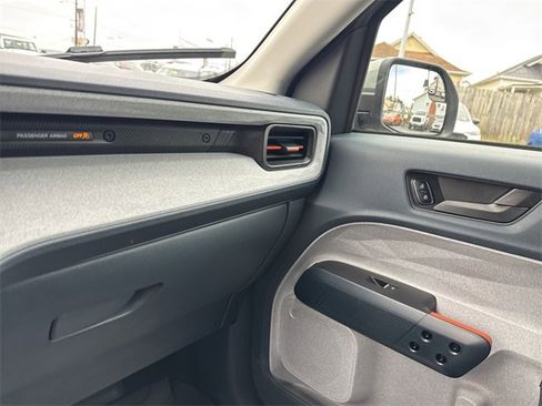 Used 2022 Ford Maverick XLT w/ XLT Luxury Package image 25