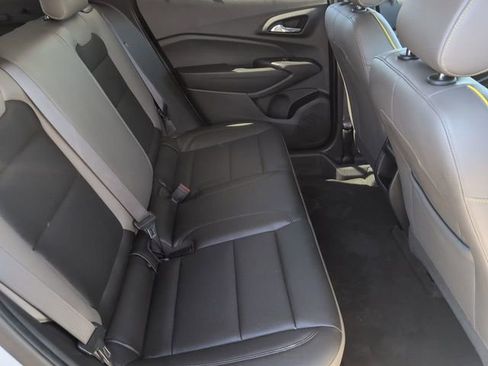 Used 2025 Chevrolet Trax ACTIV w/ Driver Confidence Package image 24