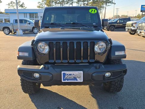 Used 2021 Jeep Wrangler Unlimited Sport image 8