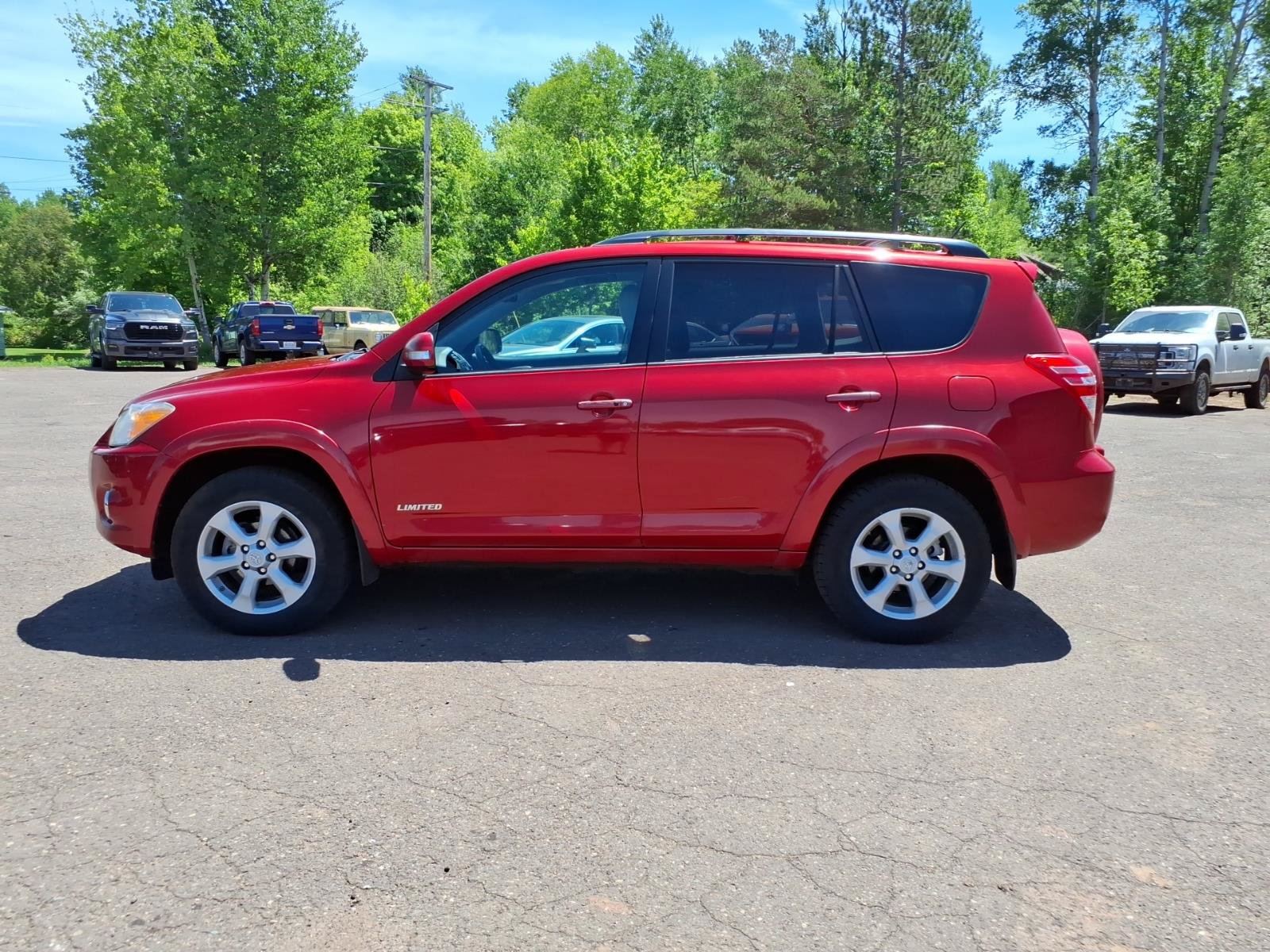 Used 2012 Toyota RAV4 Limited w/ Navigation Value Pkg AWD/4WD image 2