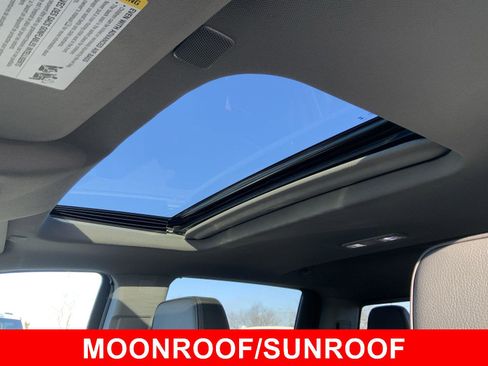 Used 2023 GMC Sierra 1500 Denali w/ Technology Package image 8