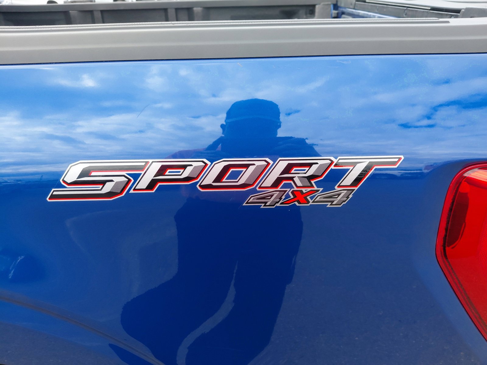 Used 2022 Ford F150 XLT w/ Equipment Group 302A High AWD/4WD image 16