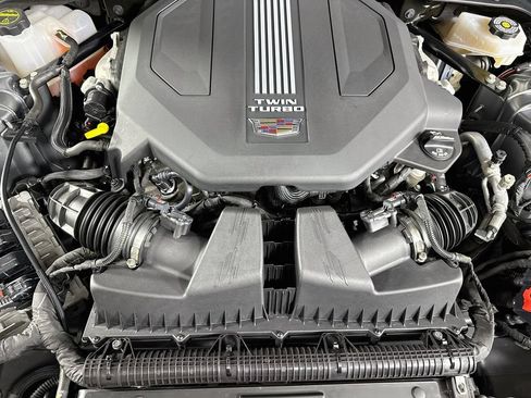 Used 2025 Cadillac CT5 Premium Luxury w/ LPO, ONYX Package AWD/4WD image 34