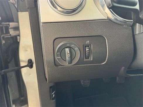 Used 2009 Ford Mustang GT Premium image 18