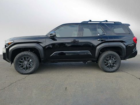 Certified 2025 Toyota 4Runner SR5 image 6