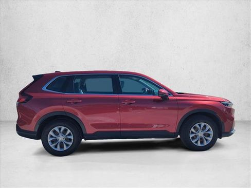Used 2023 Honda CR-V LX image 4