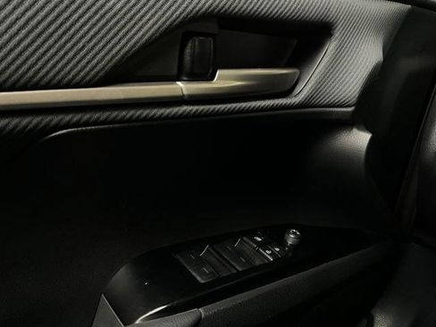 Used 2025 Toyota Camry SE FWD image 21