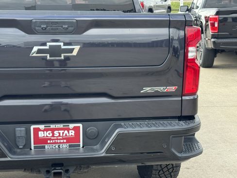Used 2024 Chevrolet Silverado 1500 ZR2 w/ Technology Package image 10