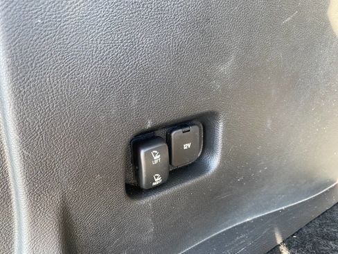 Used 2015 Ford Edge SEL w/ Equipment Group 201A image 27