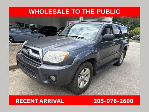 Used 2006 Toyota 4Runner SR5 RWD image 1