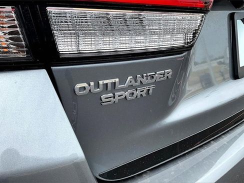 New 2025 Mitsubishi Outlander Sport SE image 23
