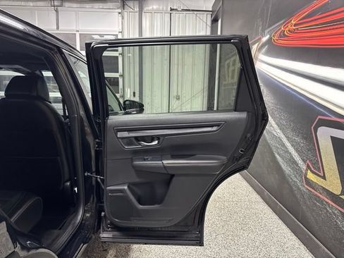 Used 2025 Honda CR-V Sport-L image 25