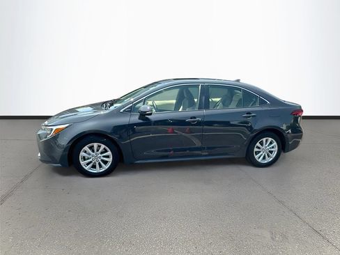 Used 2024 Toyota Corolla XLE FWD image 4