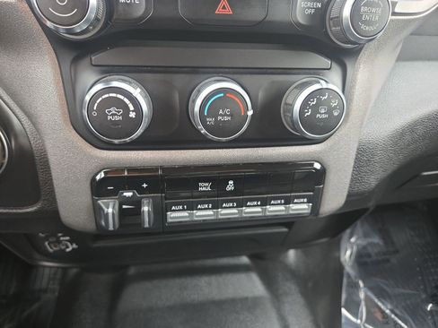 Used 2020 RAM 2500 Tradesman image 21