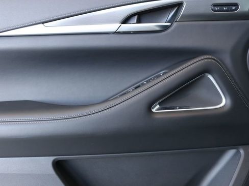 Certified 2025 INFINITI QX60 Luxe w/ Black Edition image 13