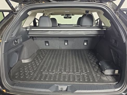 Certified 2025 Subaru Outback Onyx Edition AWD/4WD image 28