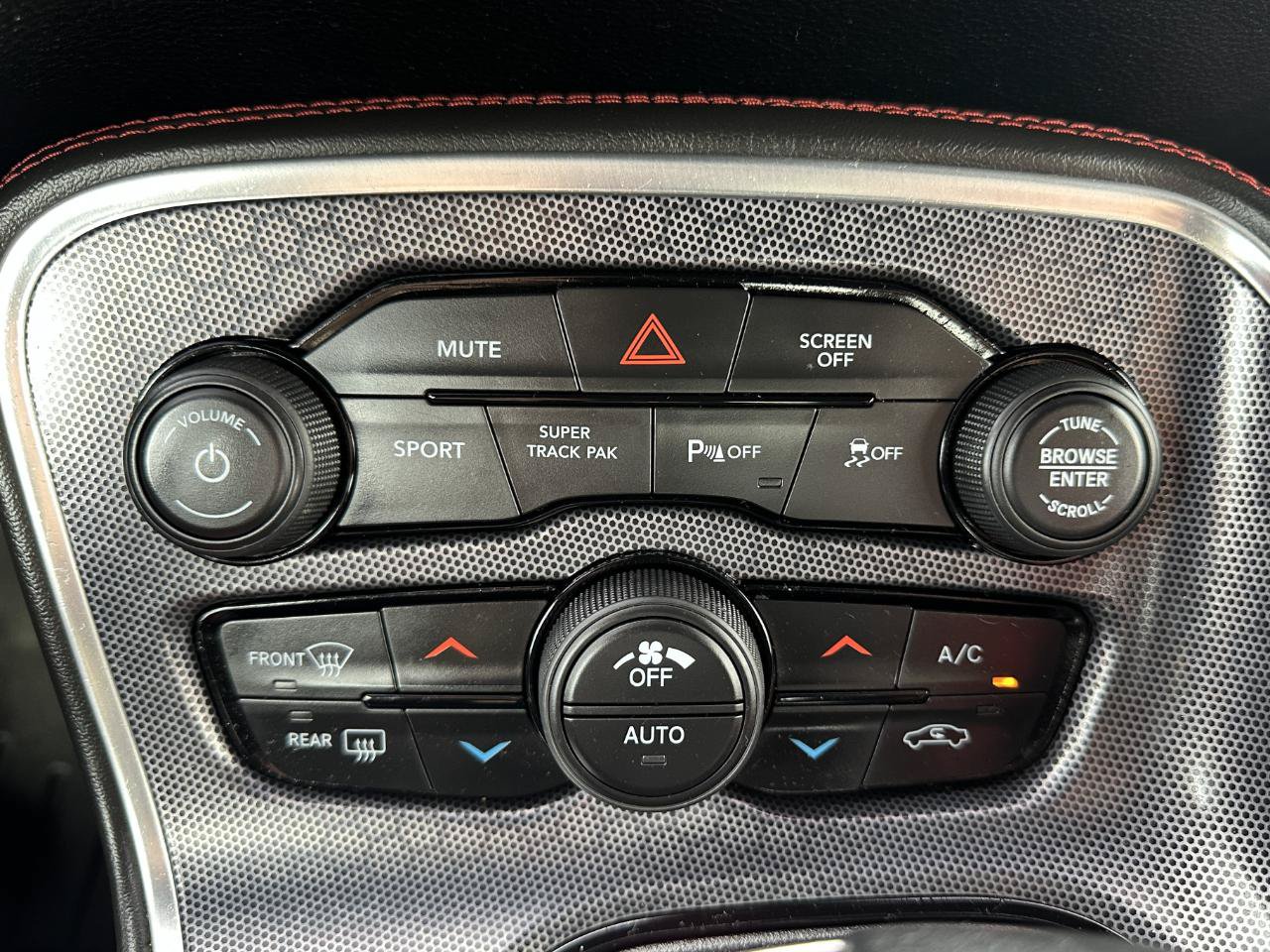 Used 2017 Dodge Challenger GT AWD/4WD image 55