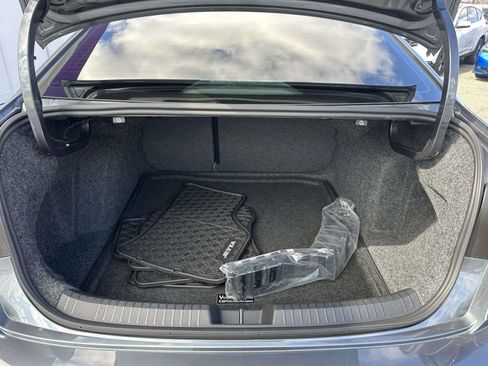 Used 2026 Volkswagen Jetta SE image 12