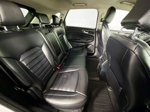 Used 2024 Ford Edge SEL w/ Convenience Package image 27