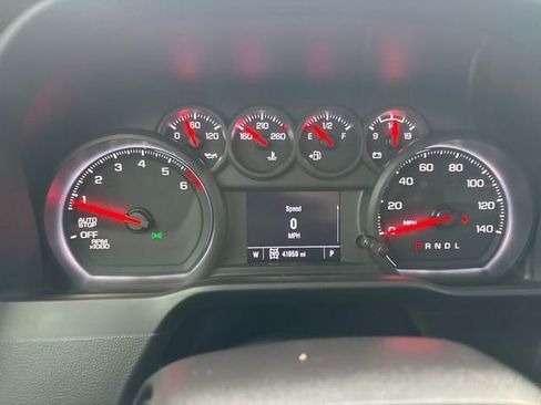 Certified 2024 Chevrolet Silverado 1500 Custom image 15