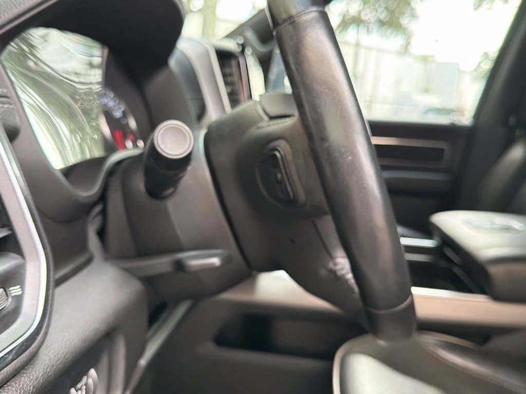 Used 2023 RAM 1500 Laramie AWD/4WD image 45