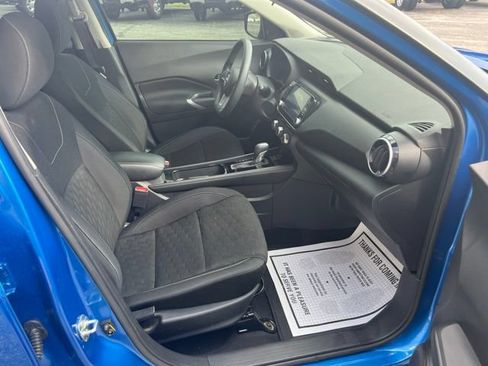Used 2023 Nissan Kicks SV FWD image 11