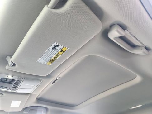 Used 2025 Acura TLX Technology Package image 21