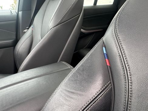 Used 2022 BMW X5 sDrive40i w/ M Sport Package RWD image 27