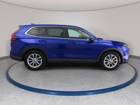 Used 2024 Honda CR-V EX image 4