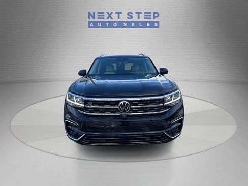 Used 2021 Volkswagen Atlas SEL Premium image 2