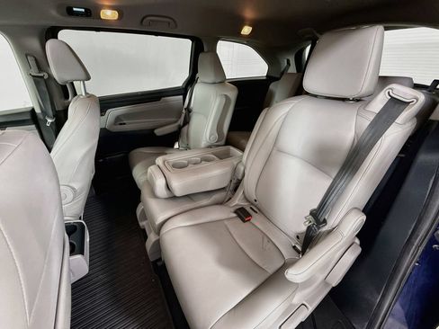 Used 2024 Honda Odyssey EX-L image 23