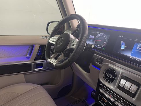 Certified 2024 Mercedes-Benz G 63 AMG 4MATIC image 10