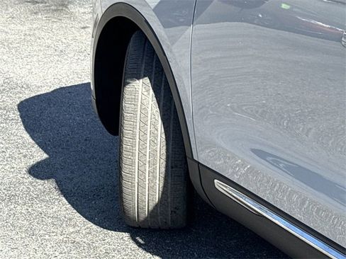 Certified 2023 Lincoln Nautilus Reserve image 41