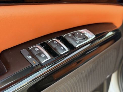 Used 2024 Kia Carnival SX Prestige image 21