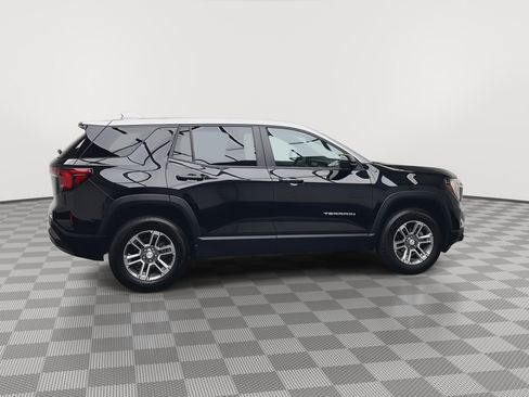 Certified 2025 GMC Terrain Elevation AWD/4WD image 37