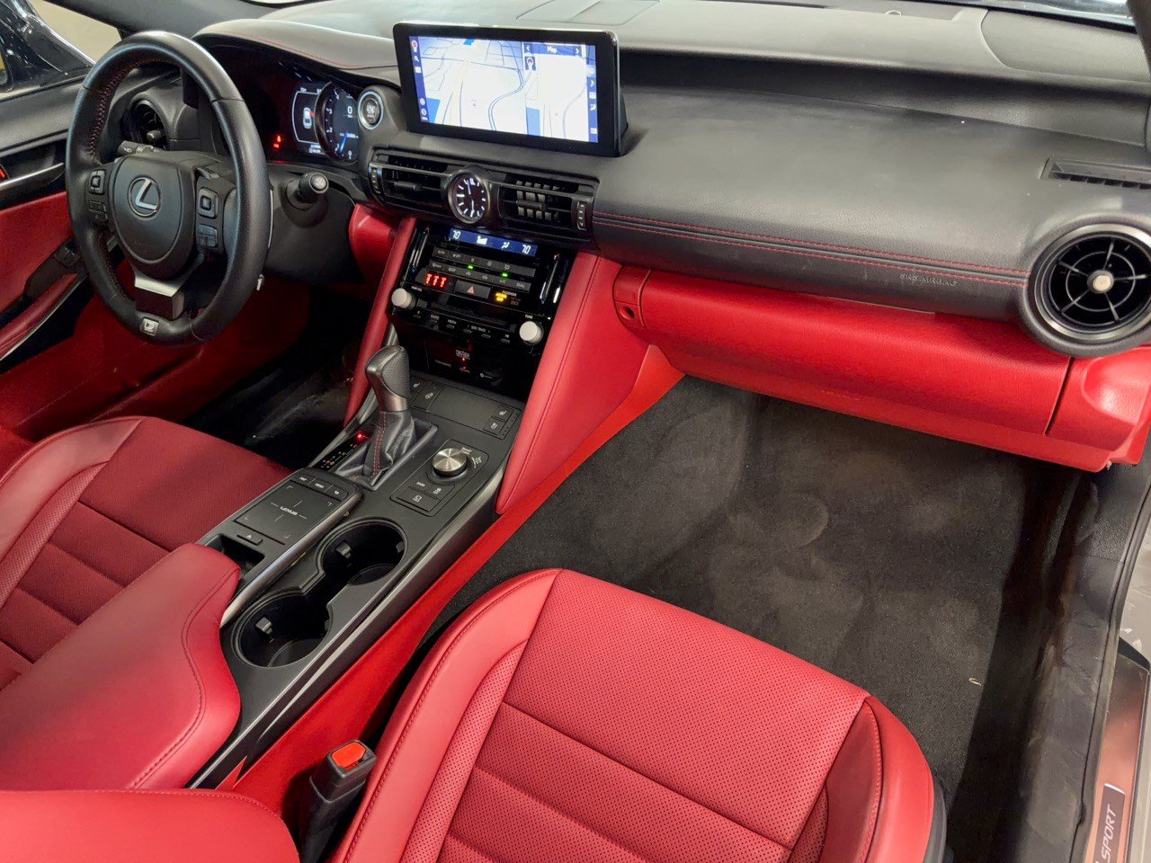 Used 2024 Lexus IS 350 F Sport RWD image 31