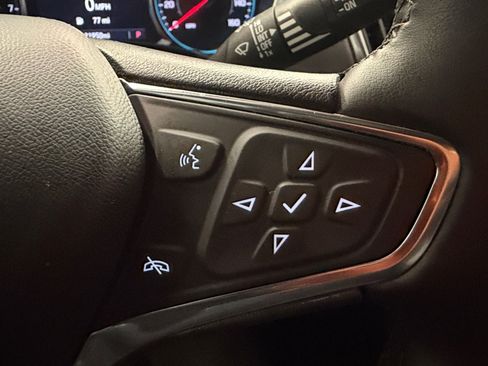 Used 2024 Chevrolet Equinox LT FWD image 37