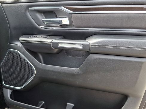 Used 2022 RAM 1500 Laramie AWD/4WD image 10