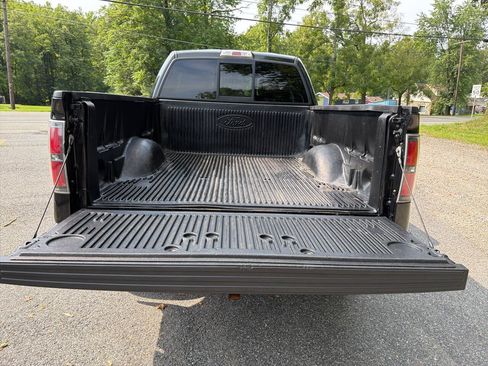 Used 2014 Ford F150 FX4 w/ Equipment Group 402A Luxury AWD/4WD image 18