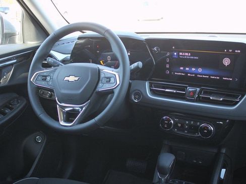 New 2026 Chevrolet TrailBlazer LT image 8