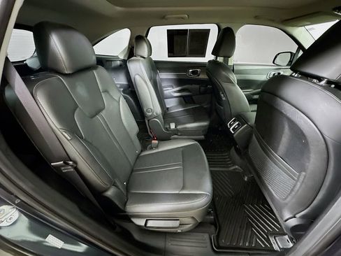 Used 2024 Kia Sorento X-Line EX image 11