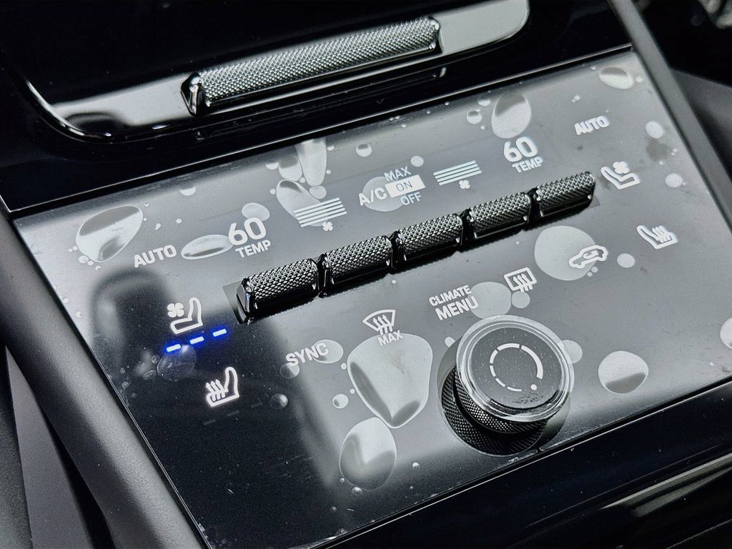 New 2026 Porsche Cayenne Turbo GT AWD/4WD image 17