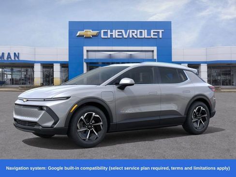 New 2026 Chevrolet Equinox EV LT image 2