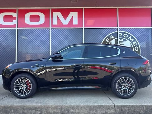 Used 2023 Maserati Grecale GT AWD/4WD image 14