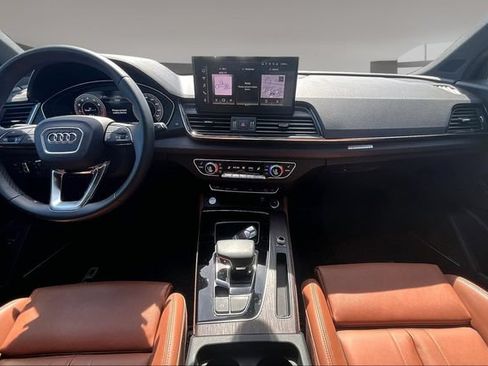 Used 2023 Audi Q5 2.0T Premium Plus w/ Premium Plus Package AWD/4WD image 7