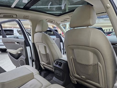 Used 2011 Audi Q5 3.2 Prestige AWD/4WD image 21