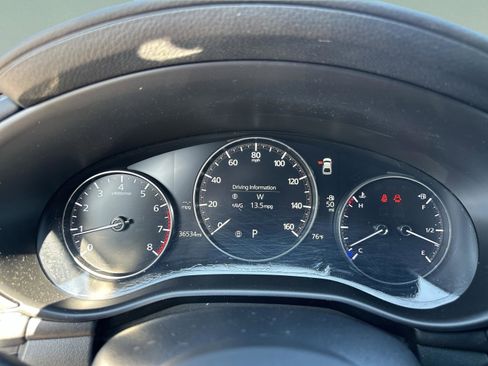 Used 2023 MAZDA MAZDA3 Hatchback w/ Appearance Package image 34