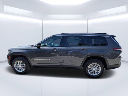 New 2026 Jeep Grand Cherokee L Laredo w/ Trailer Tow Package RWD image 6