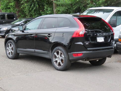 Used 2013 Volvo XC60 T6 AWD/4WD image 4