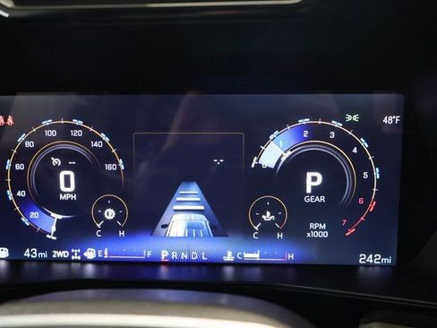 New 2026 Chevrolet Colorado ZR2 image 15